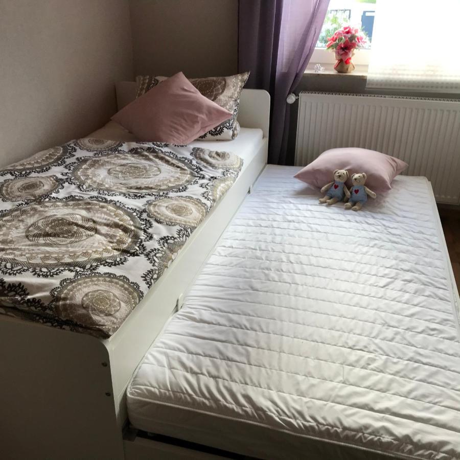 Ferienwohnung Von Paris Petersberg  Exteriör bild
