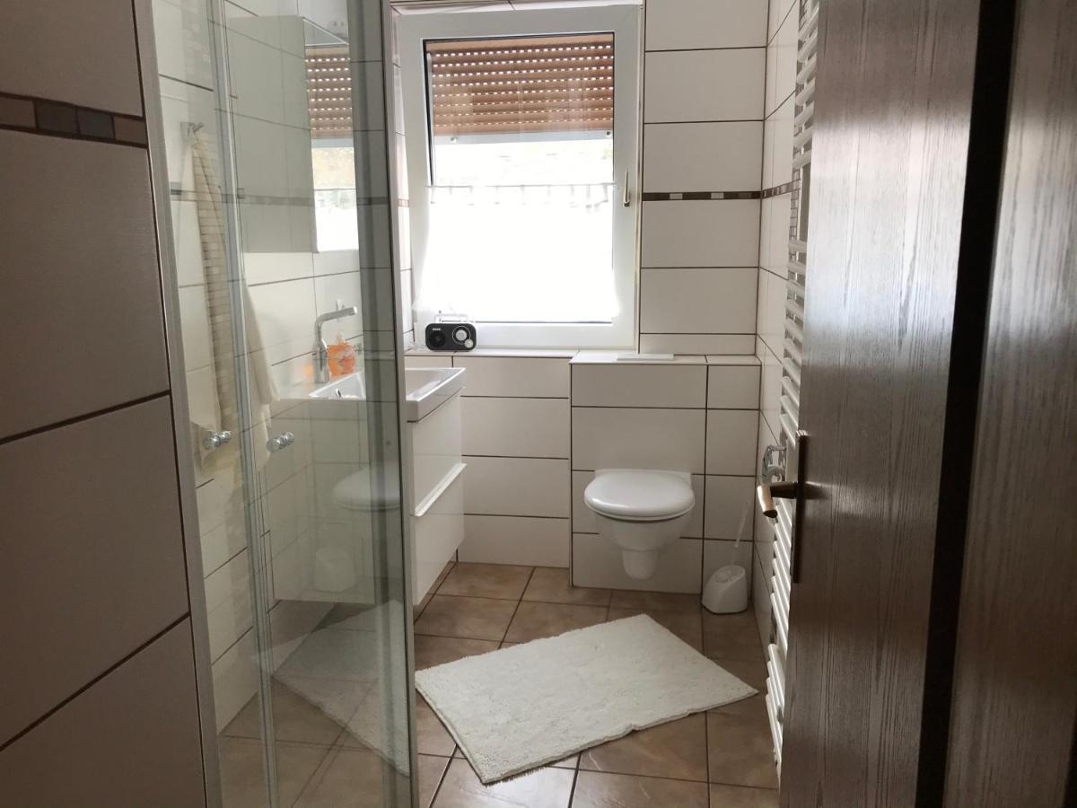 Ferienwohnung Von Paris Petersberg  Exteriör bild