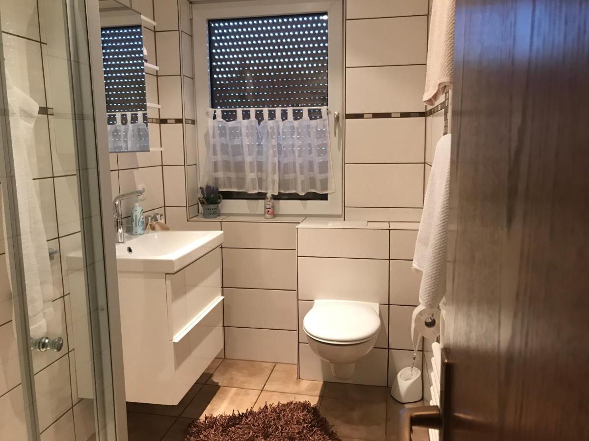 Ferienwohnung Von Paris Petersberg  Exteriör bild