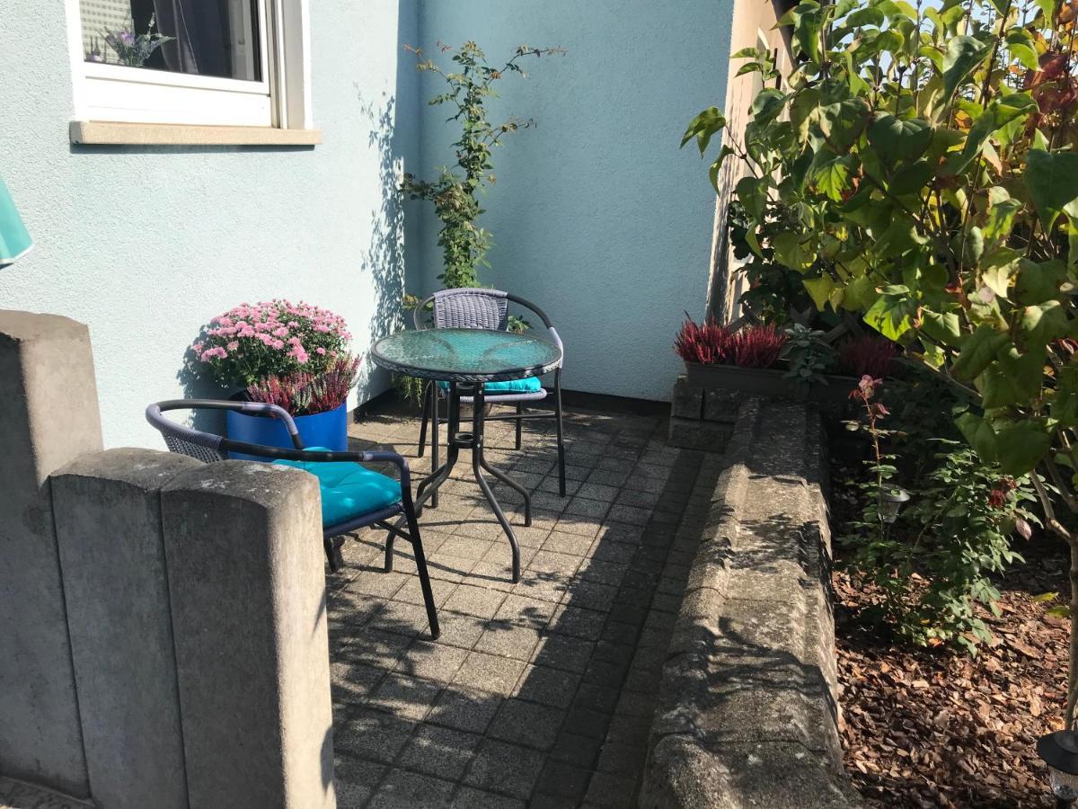 Ferienwohnung Von Paris Petersberg  Exteriör bild