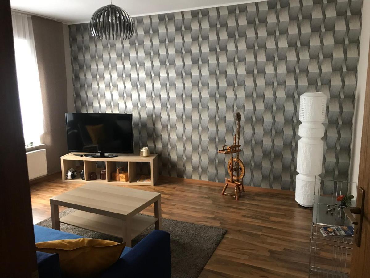 Ferienwohnung Von Paris Petersberg  Exteriör bild